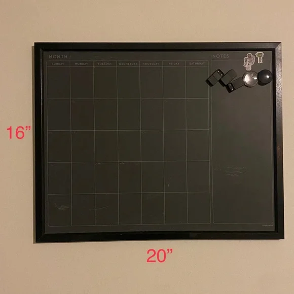 🔸Magnetic Wooden Framed Chalkboard Calendar🔸 - Picture 3 of 5